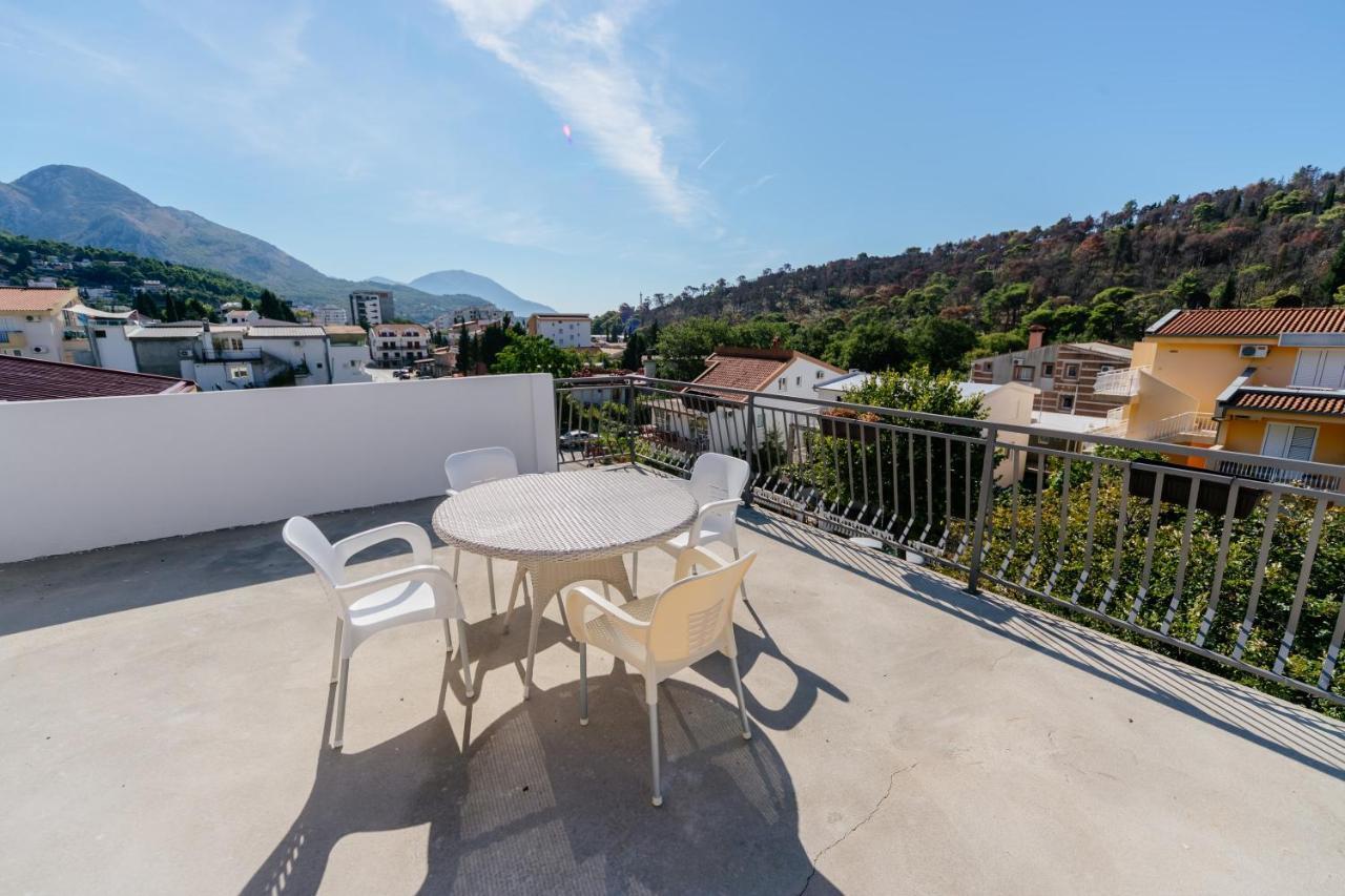Apartments Sole Mar Sutomore Exterior photo